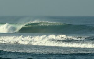 Costa Rica surf season