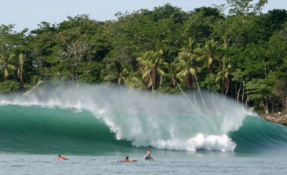Powerful dominical costa rica surf during the wet season swell